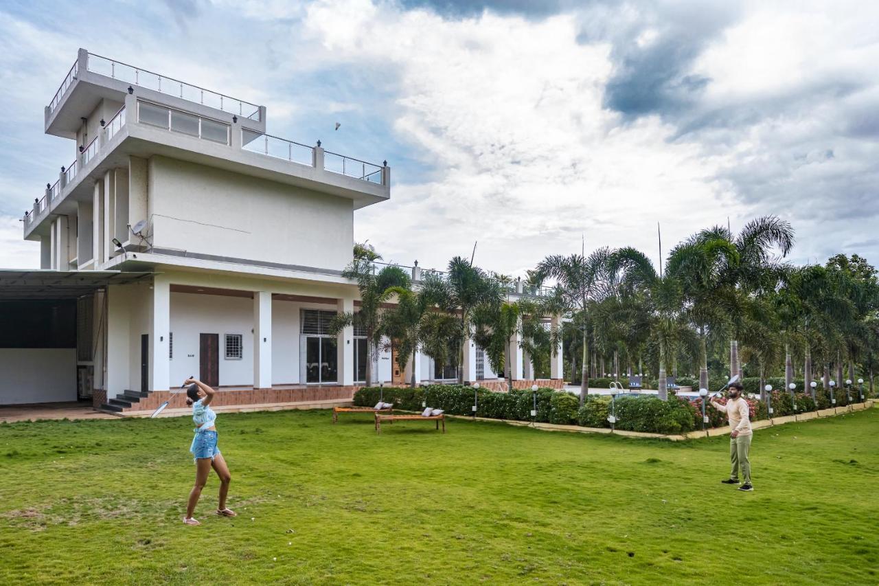 Saffronstays Odyssey, Karjat - 10 Acres Pet-Friendly Estate With Swimming Pool Chinchavli Экстерьер фото